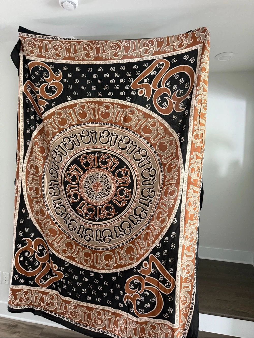 Bohemian Black & Tan Mandala Wall Tapestry - Unbranded